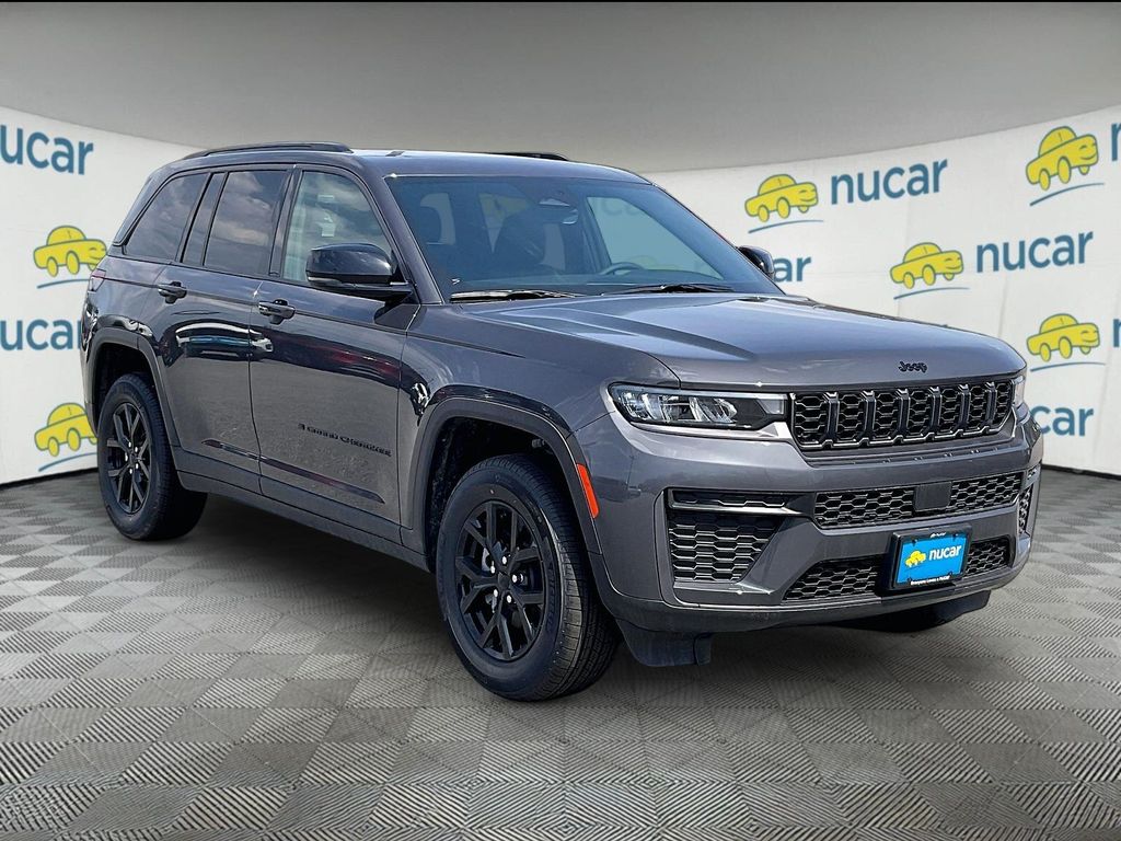 2026 Jeep Grand Cherokee Laredo