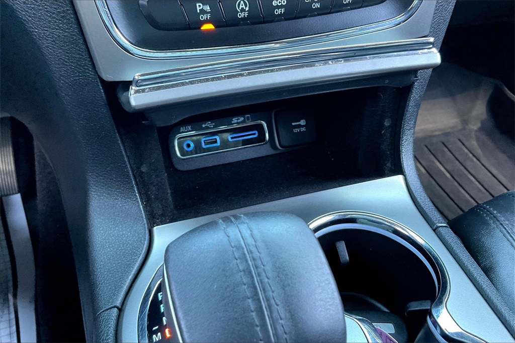 2017 Jeep Grand Cherokee Altitude - Photo 24