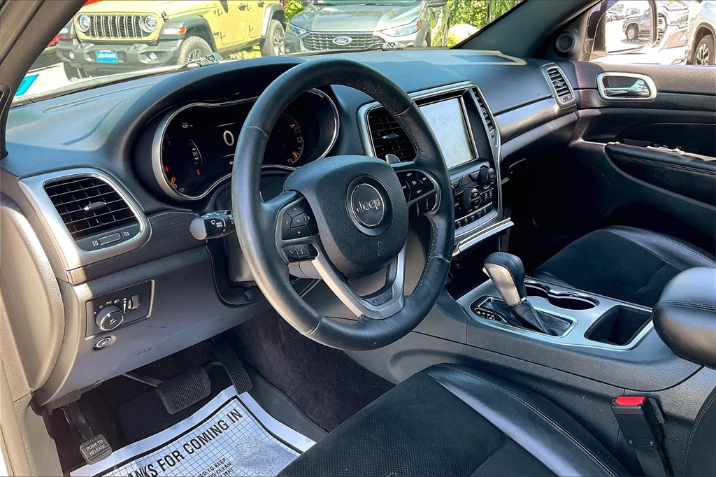 2017 Jeep Grand Cherokee Altitude - Photo 8