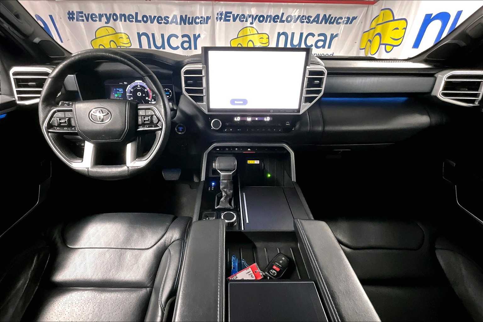2022 Toyota Tundra Platinum Hybrid - Photo 21