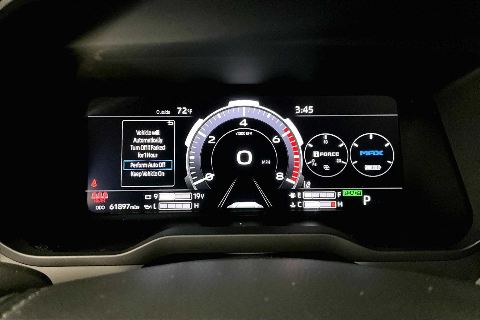 2022 Toyota Tundra Platinum Hybrid - Photo 25