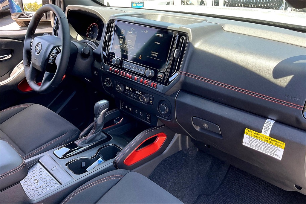 2025 Nissan Frontier PRO-4X - Photo 10