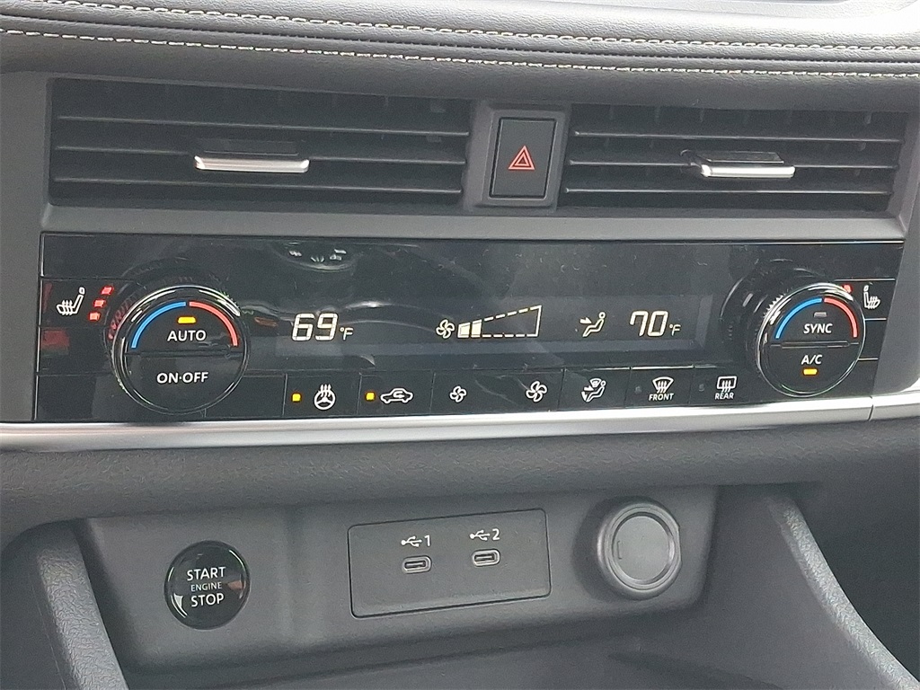 2026 Nissan Rogue SV - Photo 11