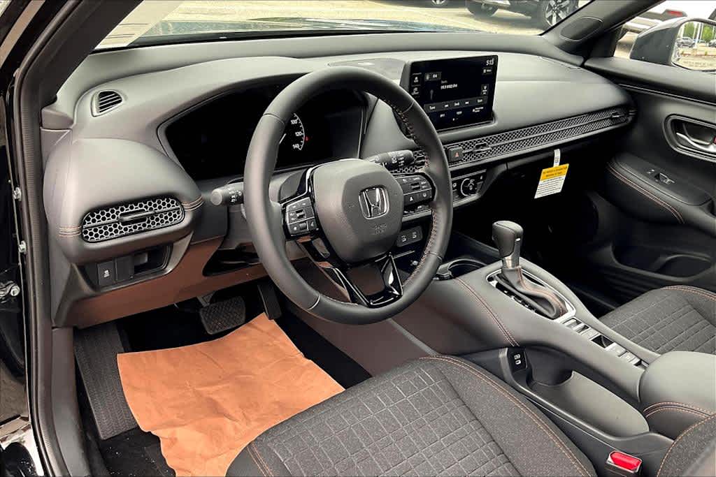 2026 Honda HR-V Sport - Photo 8