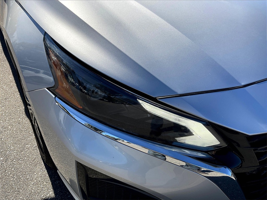 2023 Nissan Altima 2.5 SV - Photo 29