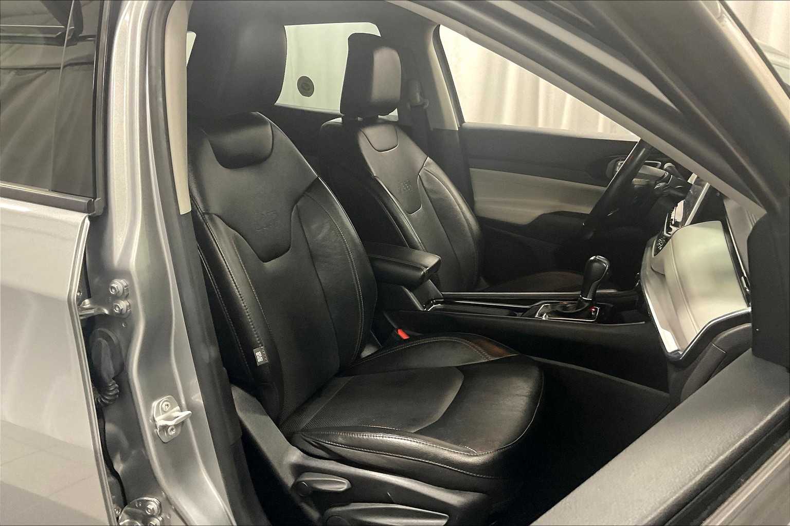 2022 Jeep Compass Limited - Photo 11