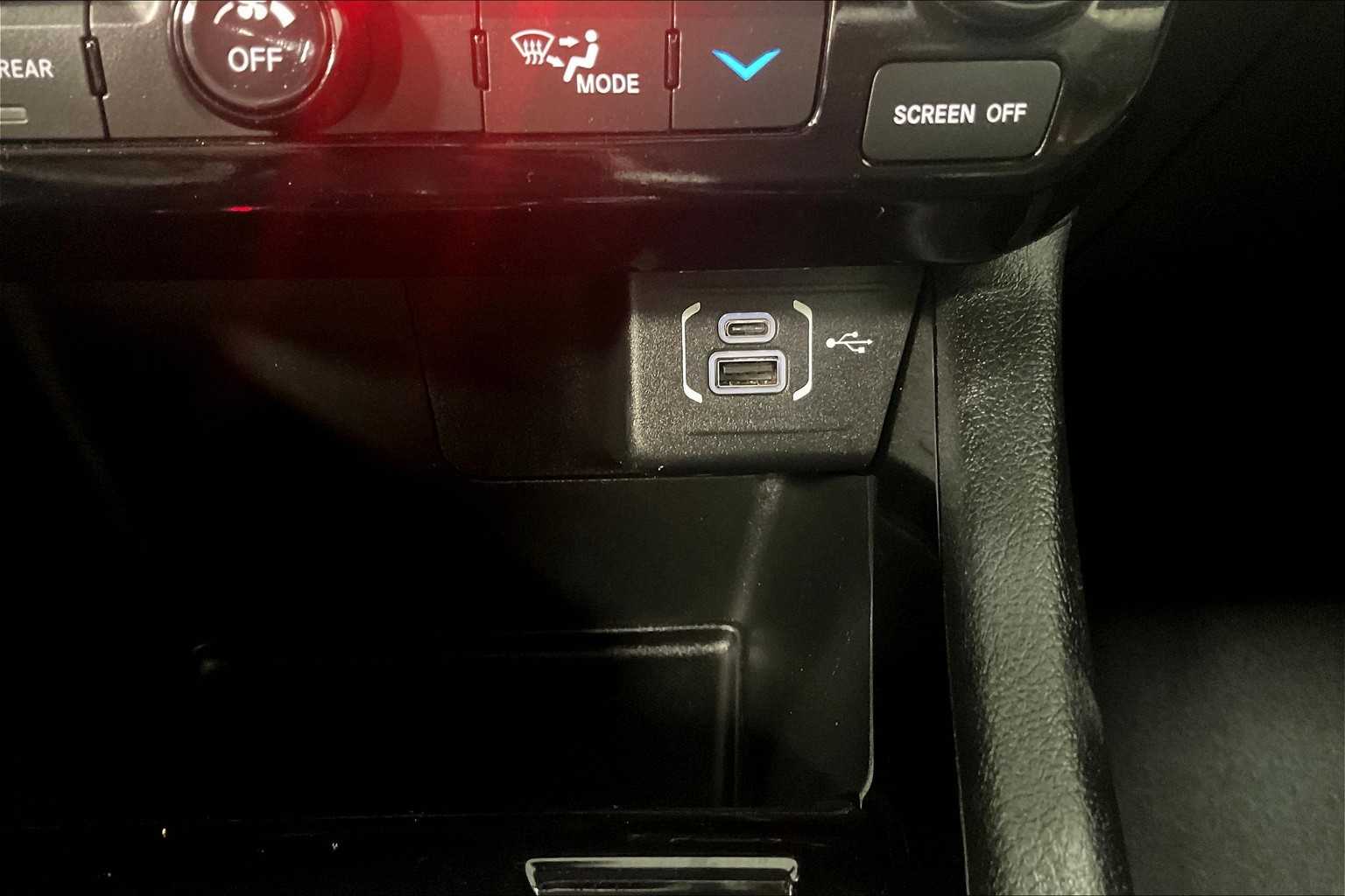 2022 Jeep Compass Limited - Photo 26