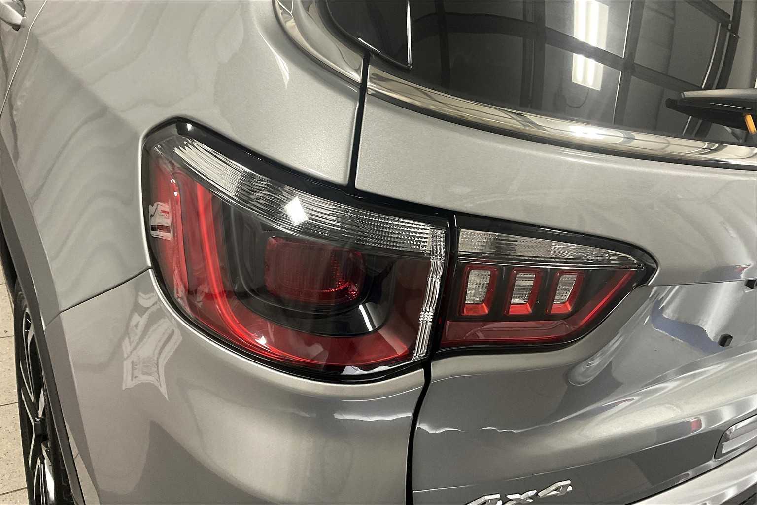 2022 Jeep Compass Limited - Photo 31