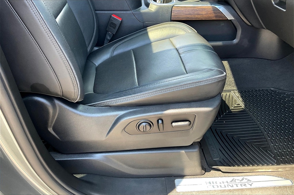 2020 Chevrolet Silverado 1500 High Country - Photo 37
