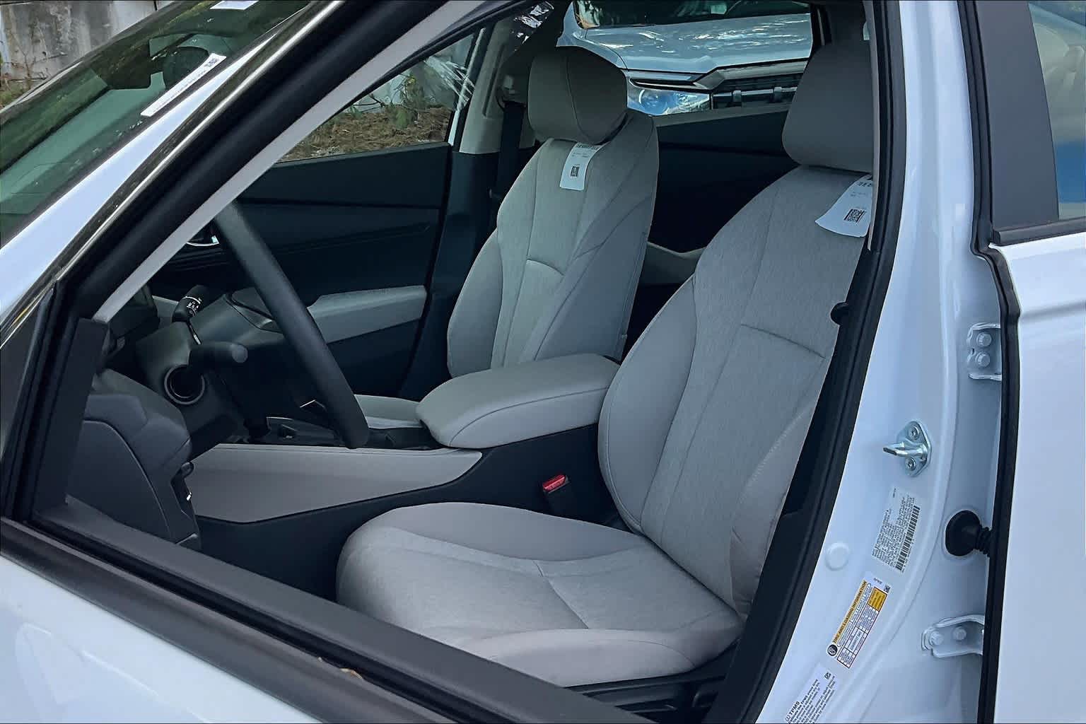 2025 Honda Accord LX - Photo 11
