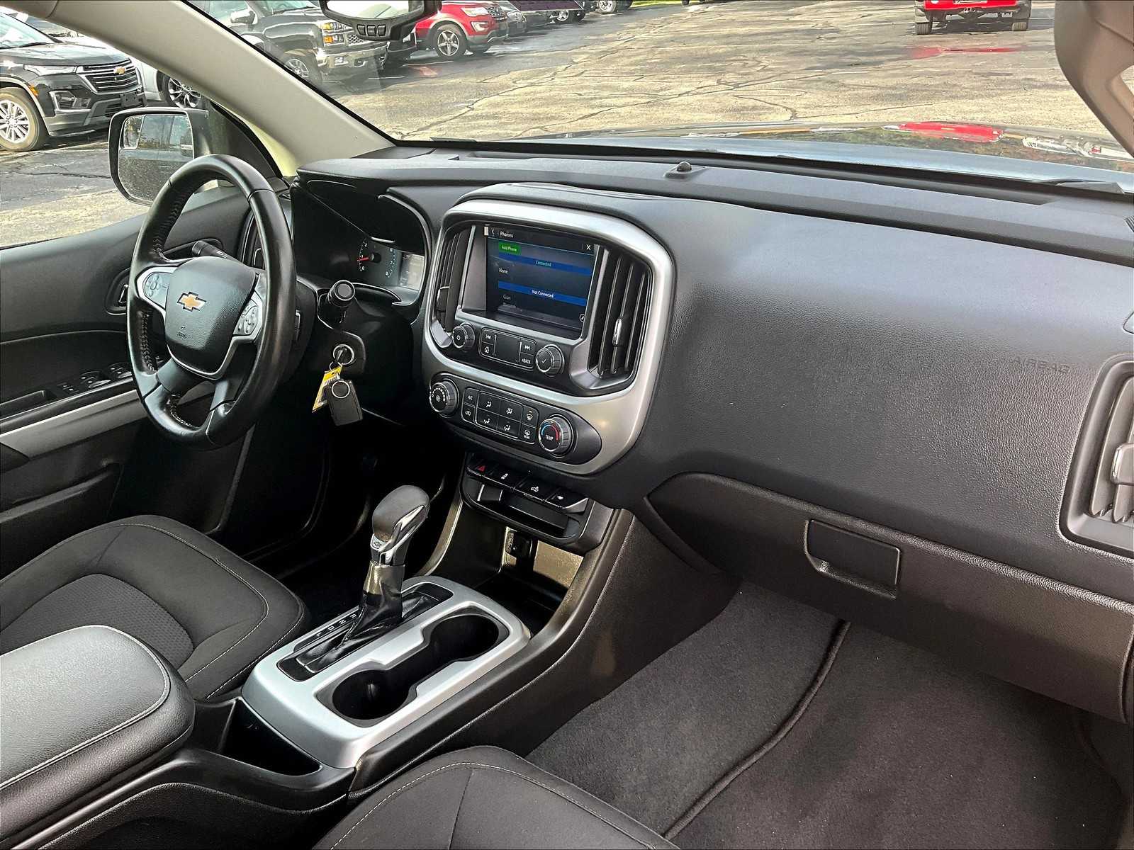 2022 Chevrolet Colorado 4WD LT - Photo 21