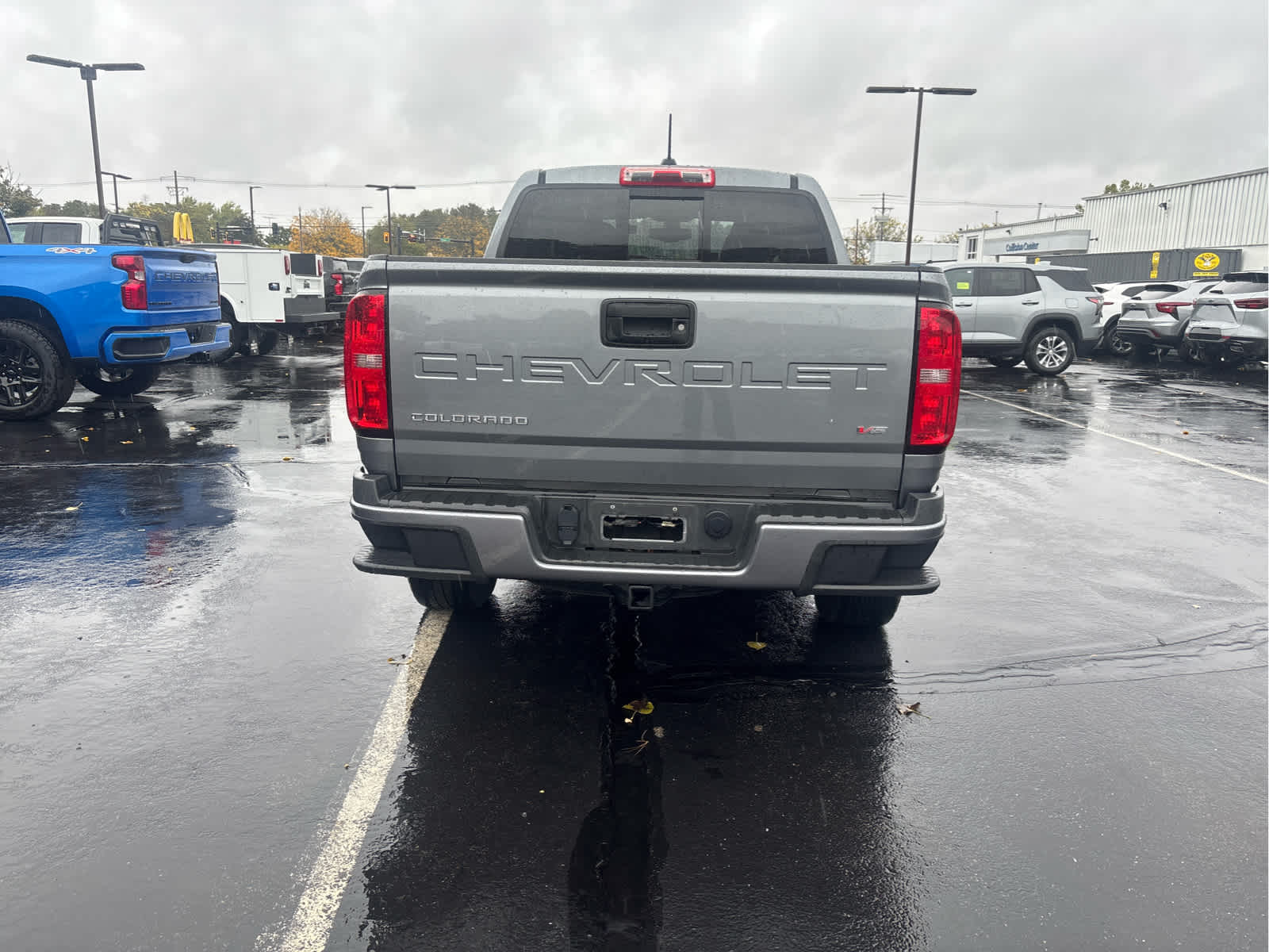 2022 Chevrolet Colorado 4WD LT - Photo 6