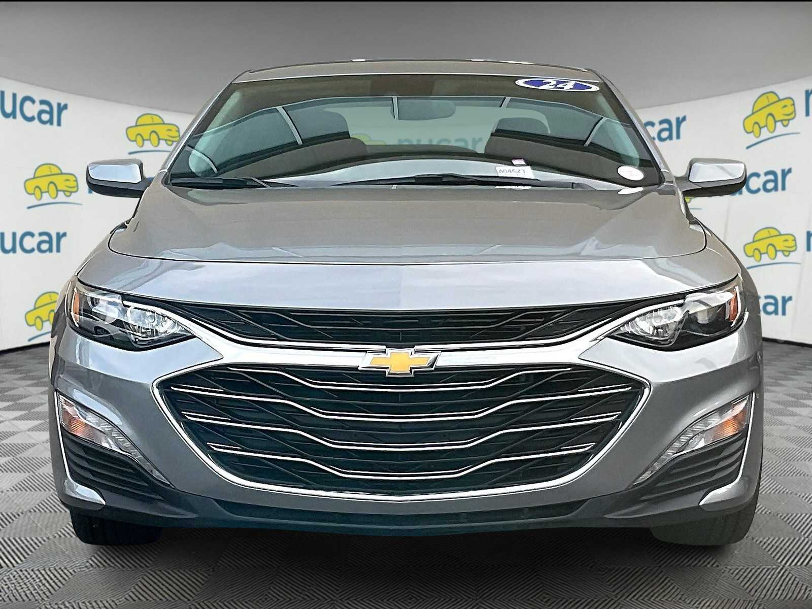 2024 Chevrolet Malibu LT - Photo 2