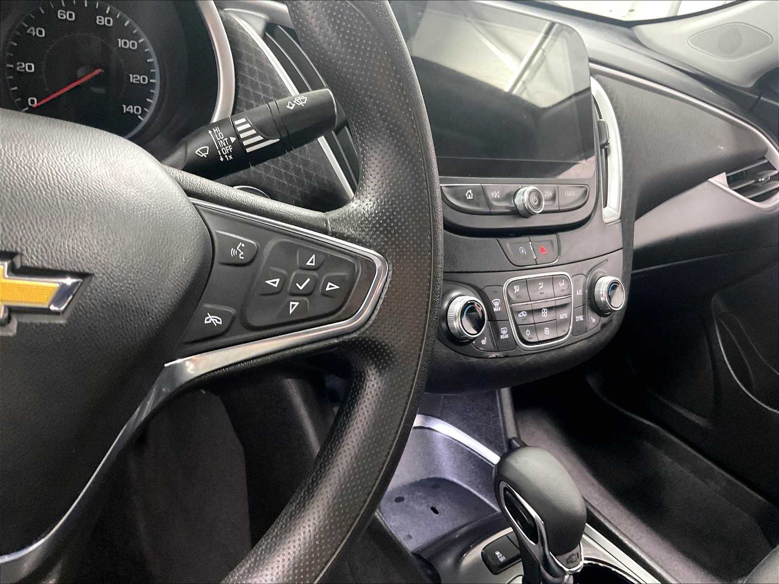 2024 Chevrolet Malibu LT - Photo 23