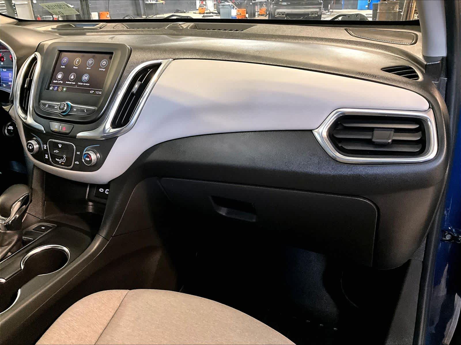 2022 Chevrolet Equinox LS - Photo 13