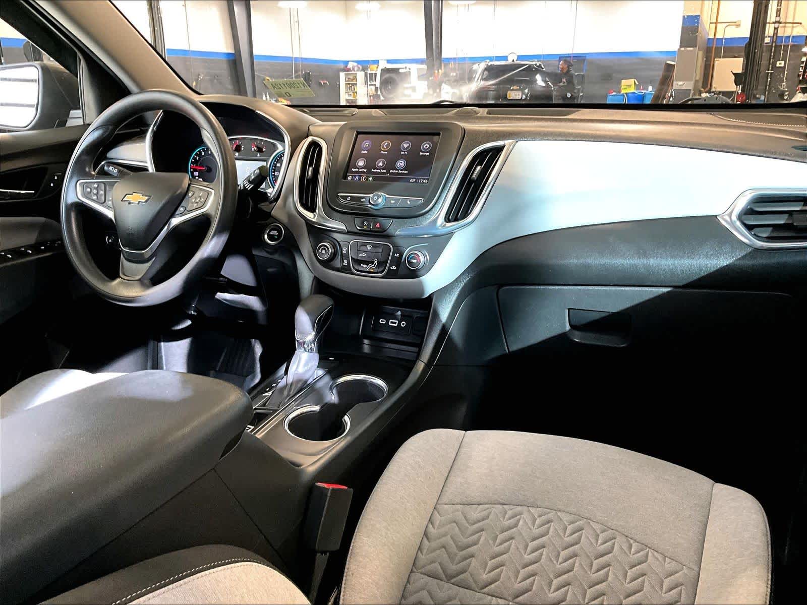 2022 Chevrolet Equinox LS - Photo 14