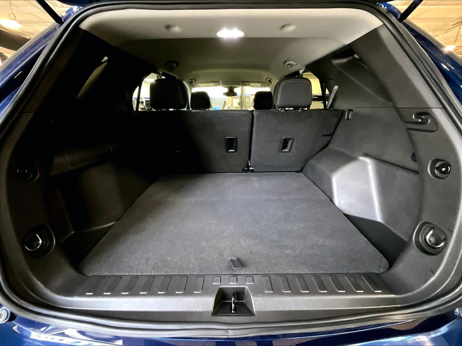 2022 Chevrolet Equinox LS - Photo 17