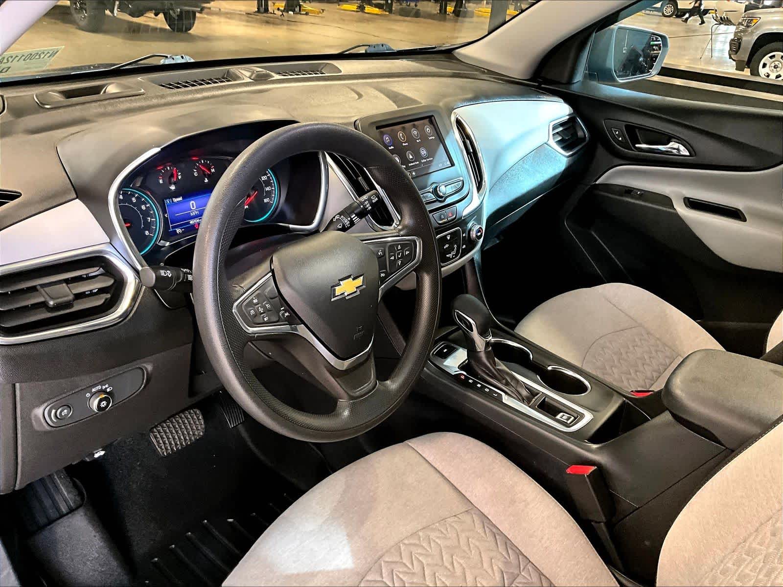 2022 Chevrolet Equinox LS - Photo 8