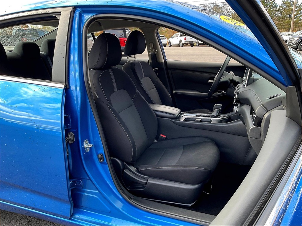 2020 Nissan Sentra SV - Photo 11