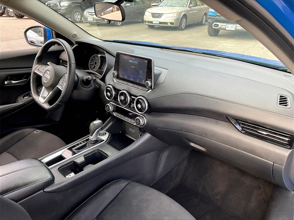 2020 Nissan Sentra SV - Photo 13