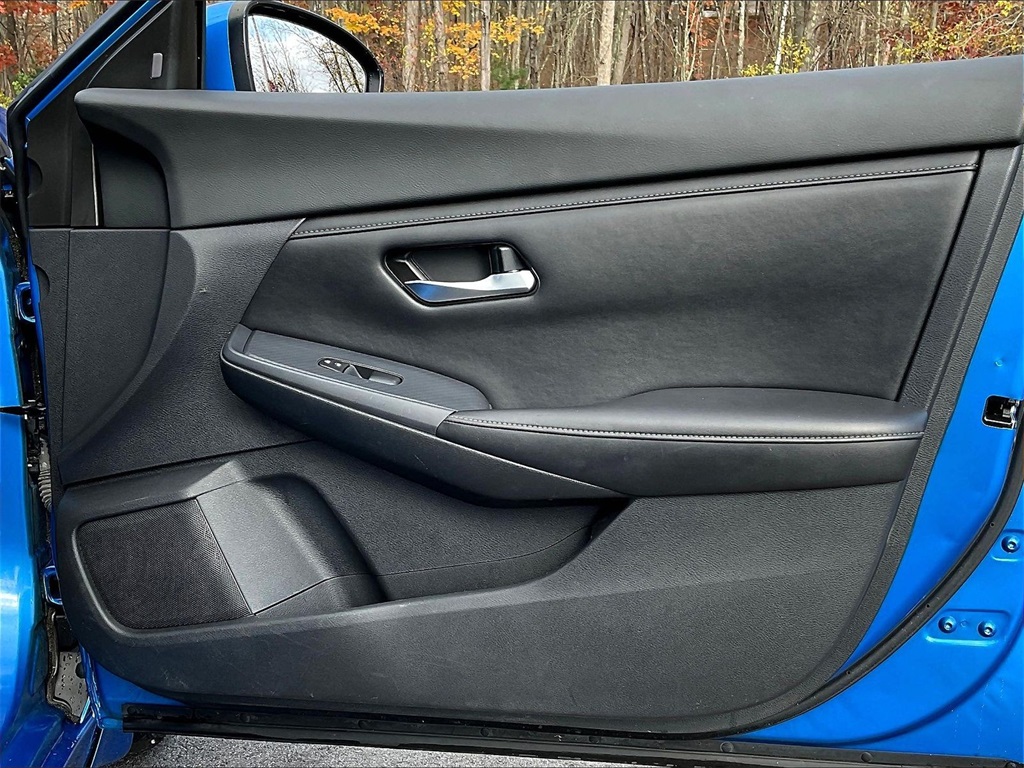 2020 Nissan Sentra SV - Photo 25