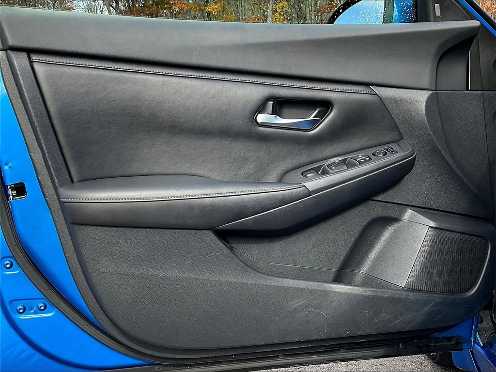 2020 Nissan Sentra SV - Photo 9