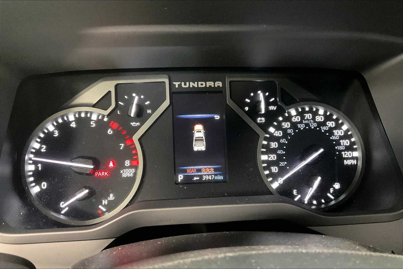 2022 Toyota Tundra Limited - Photo 24