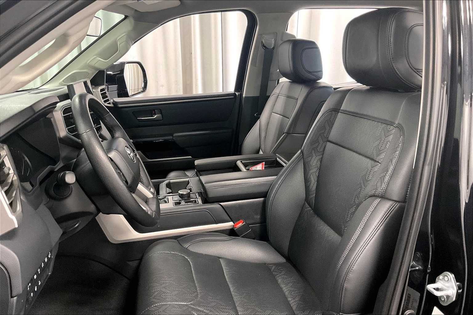 2022 Toyota Tundra Limited - Photo 10