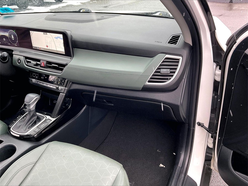 2024 Kia Seltos SX - Photo 12