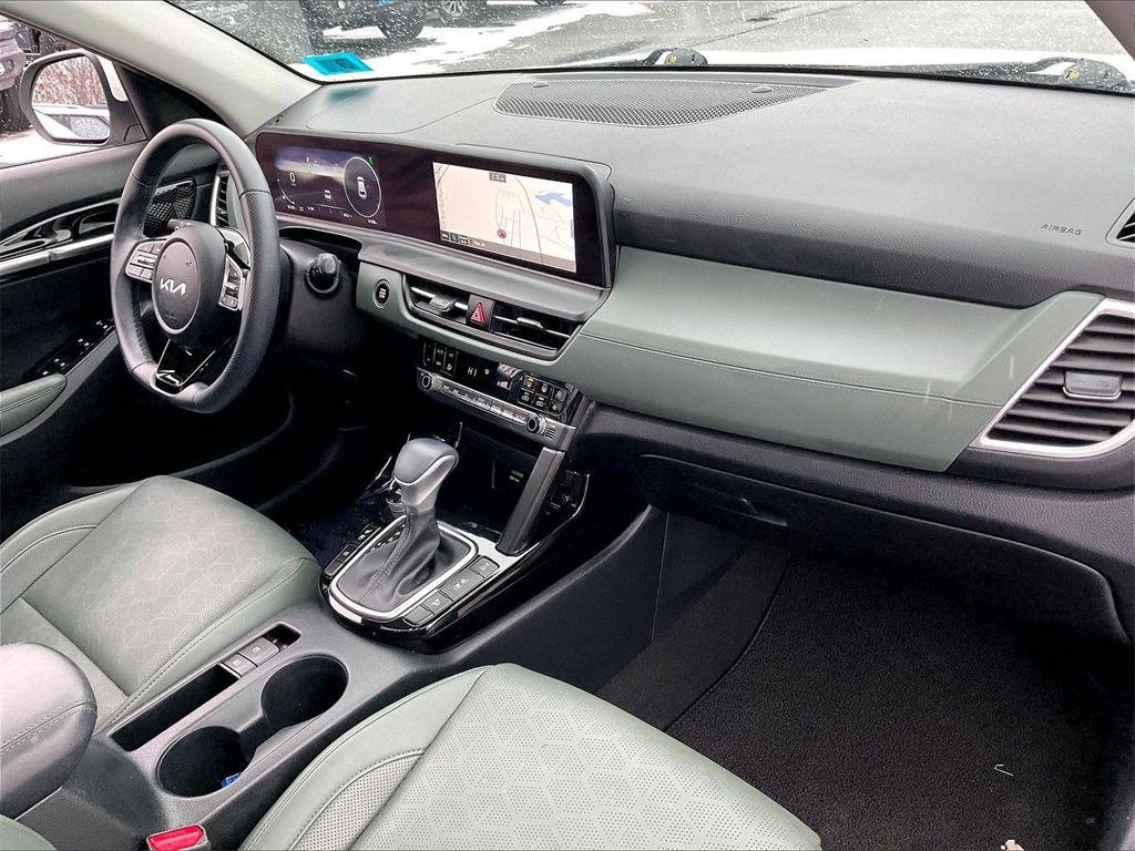 2024 Kia Seltos SX - Photo 13