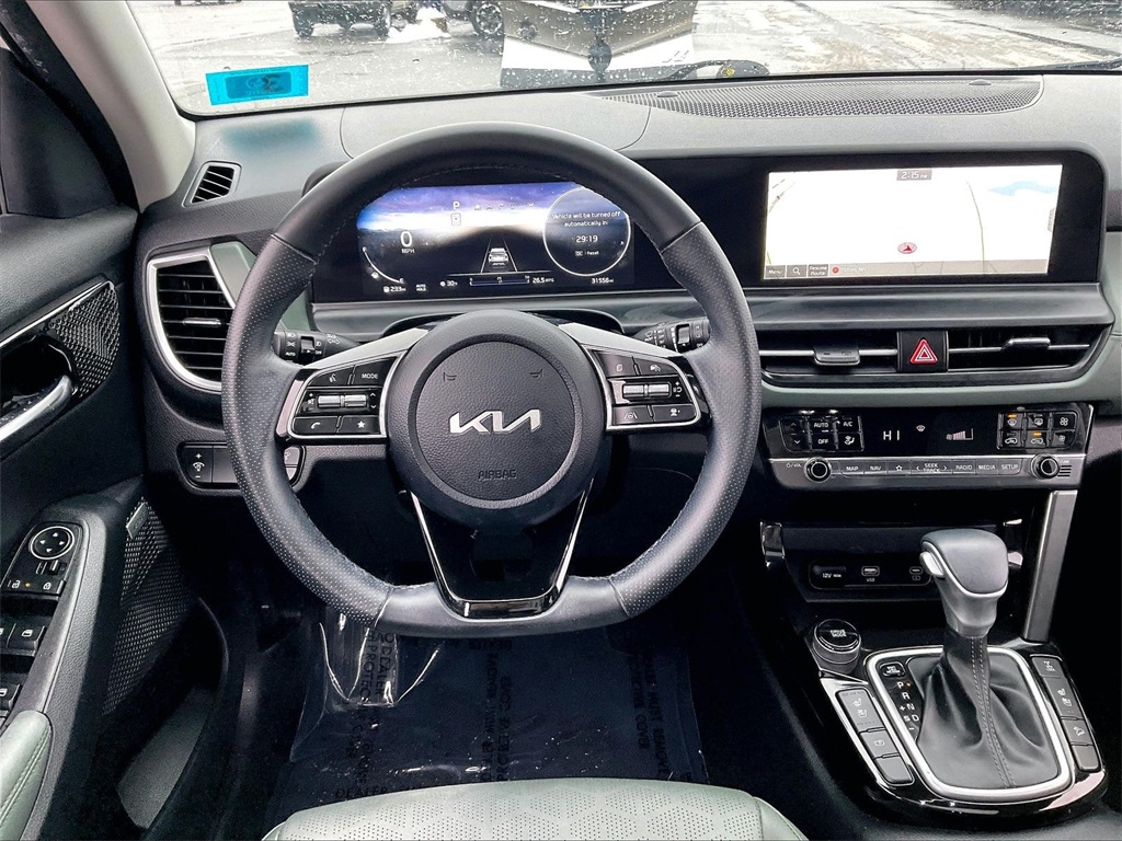 2024 Kia Seltos SX - Photo 16