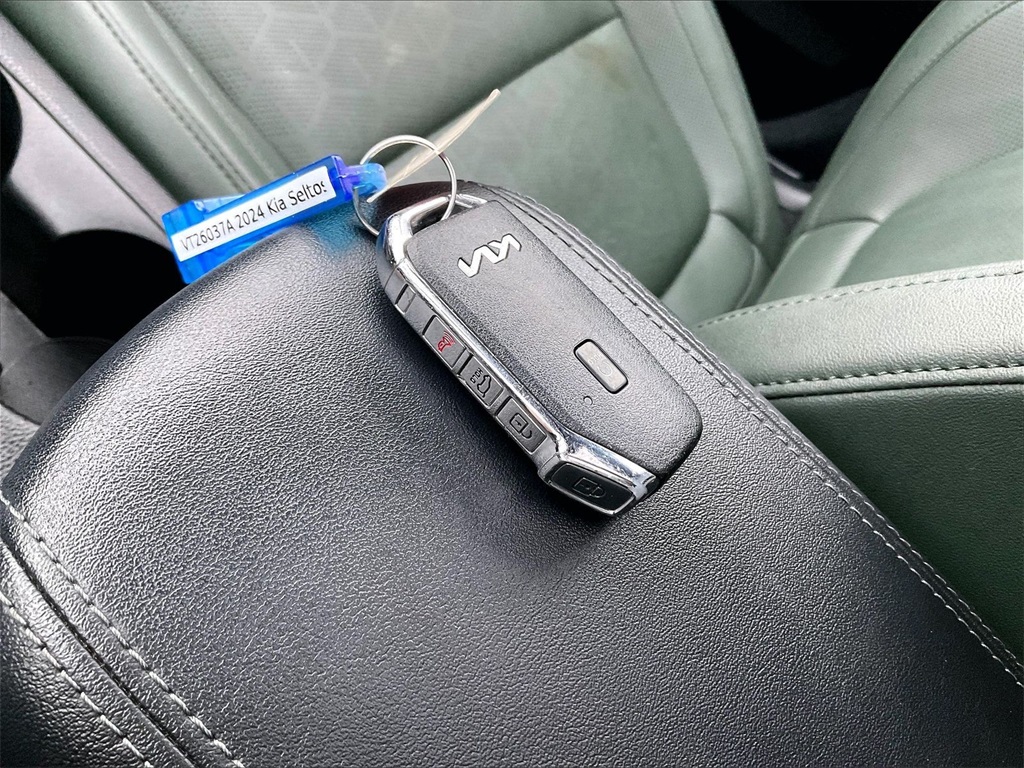 2024 Kia Seltos SX - Photo 27