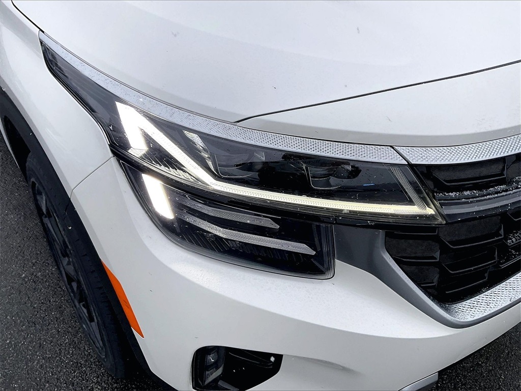 2024 Kia Seltos SX - Photo 29