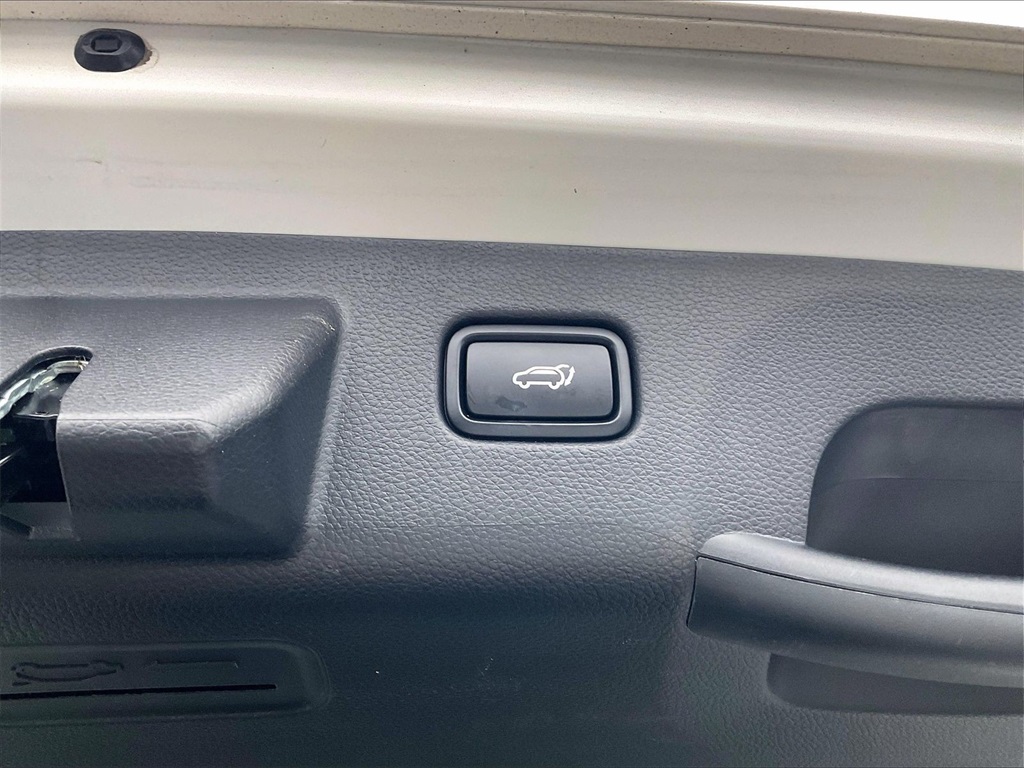 2024 Kia Seltos SX - Photo 35