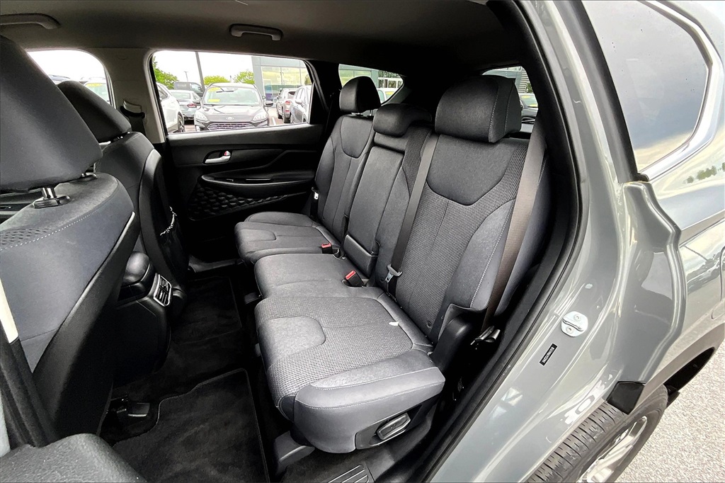 2022 Hyundai Santa Fe SEL - Photo 15