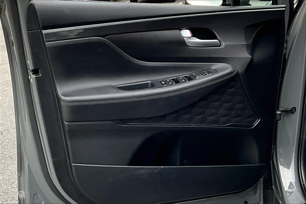 2022 Hyundai Santa Fe SEL - Photo 9