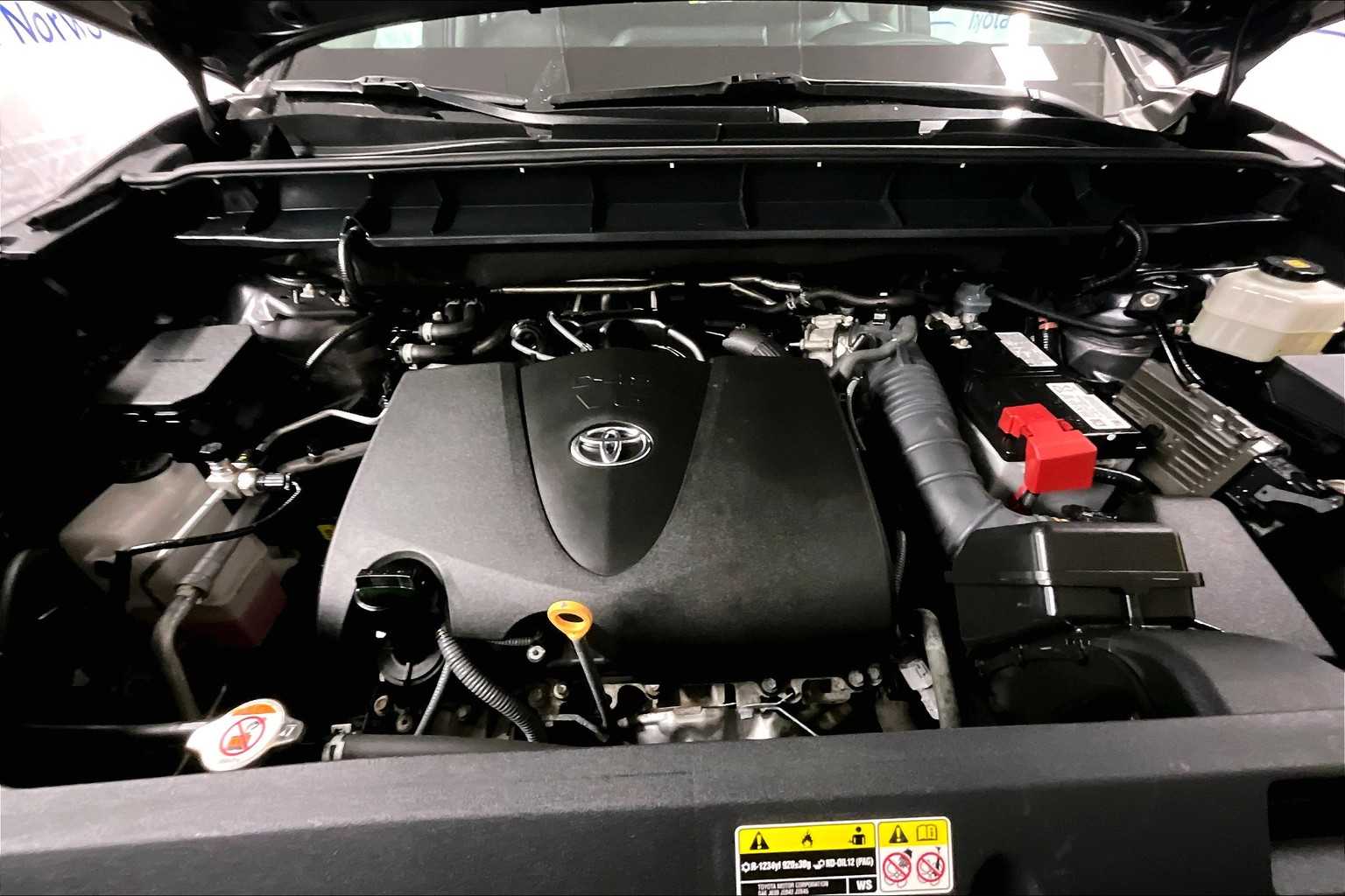 2021 Toyota Highlander XLE - Photo 31