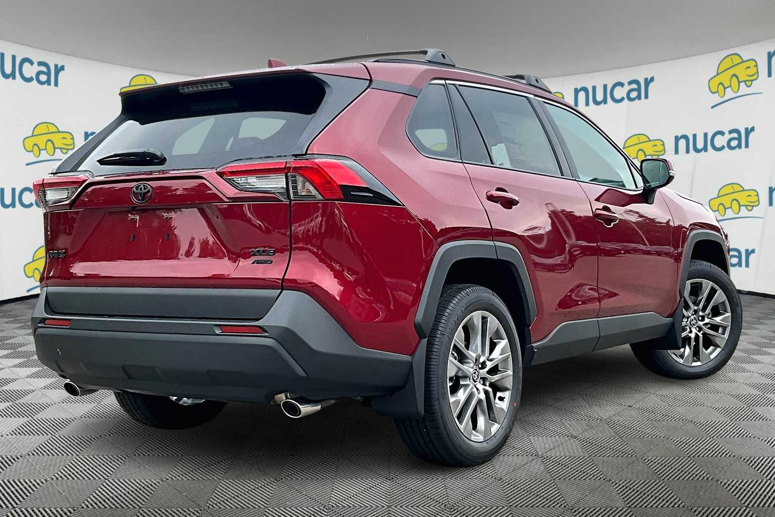 2025 Toyota RAV4 XLE Premium - Photo 7