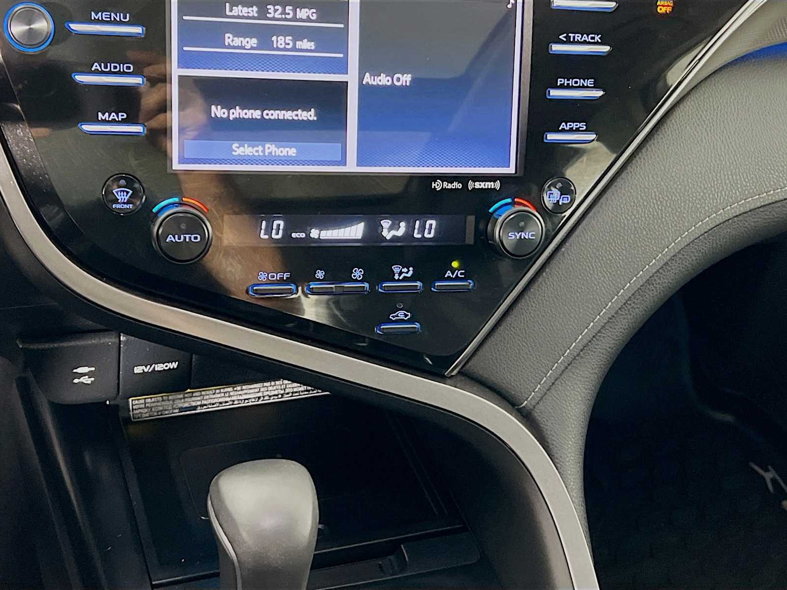 2019 Toyota Camry XSE - Photo 15