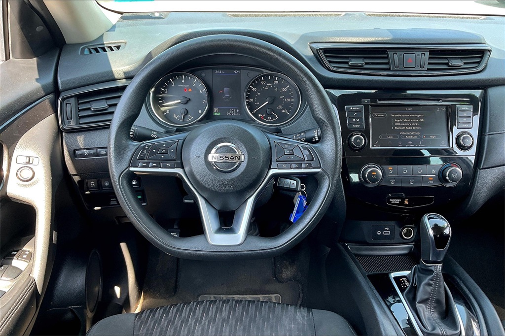 2019 Nissan Rogue S - Photo 16