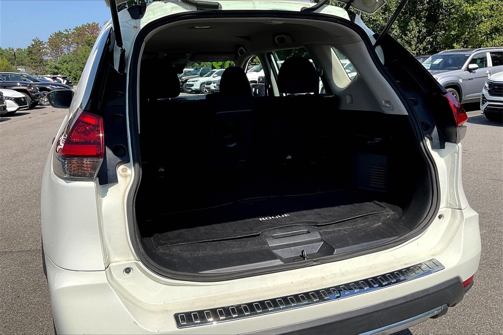 2019 Nissan Rogue S - Photo 31