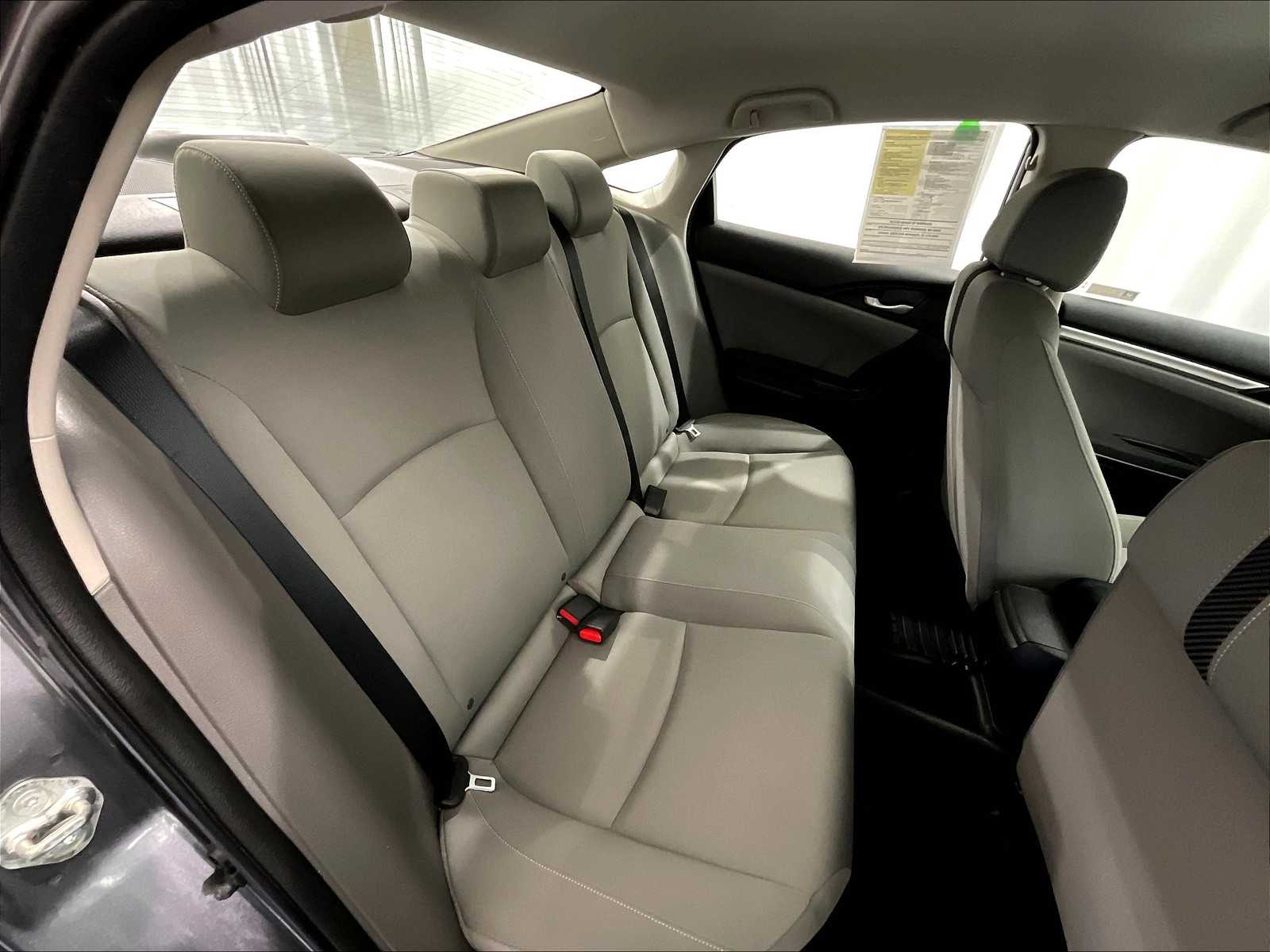 2018 Honda Civic LX - Photo 16