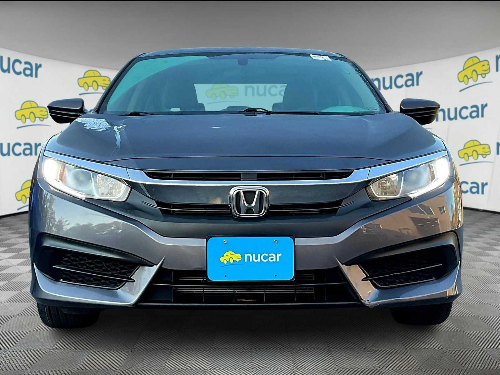 2018 Honda Civic LX - Photo 2