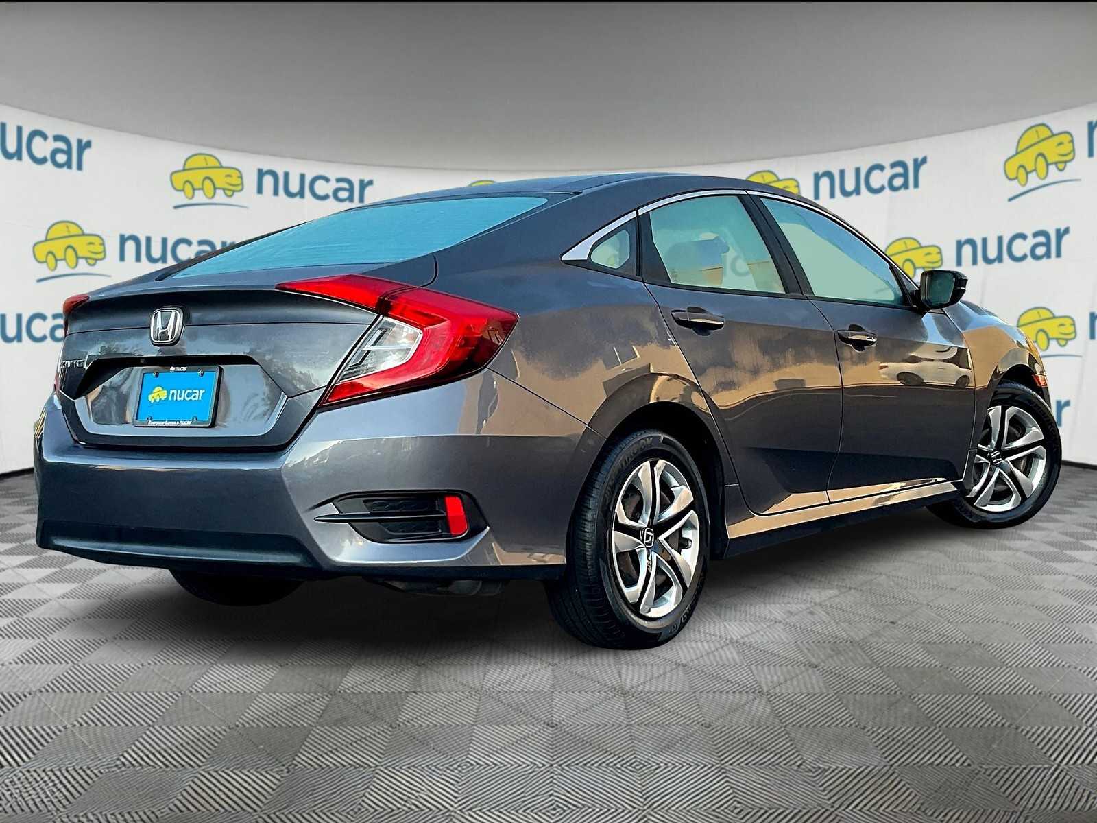 2018 Honda Civic LX - Photo 6