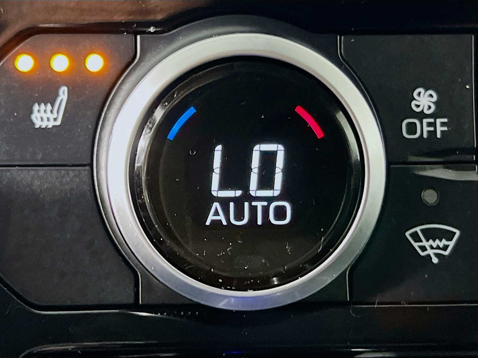 2021 Toyota Highlander XLE - Photo 20