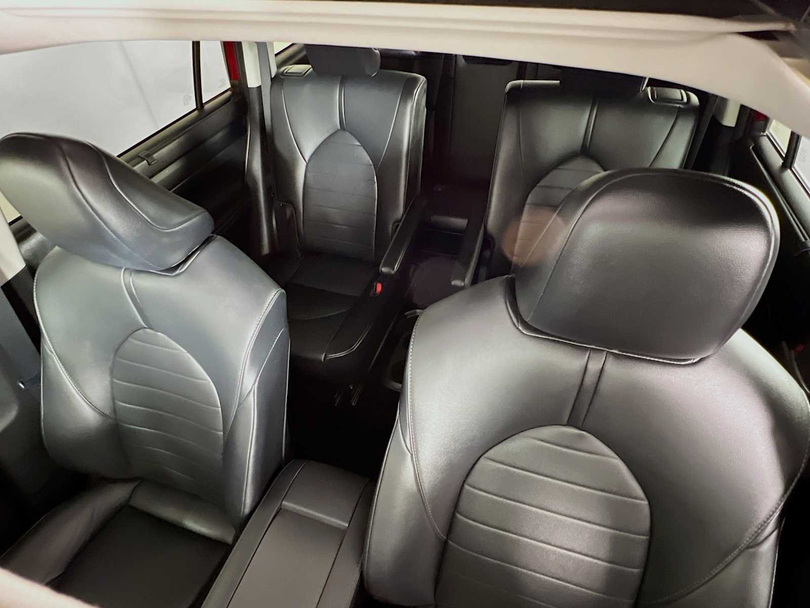 2021 Toyota Highlander XLE - Photo 22