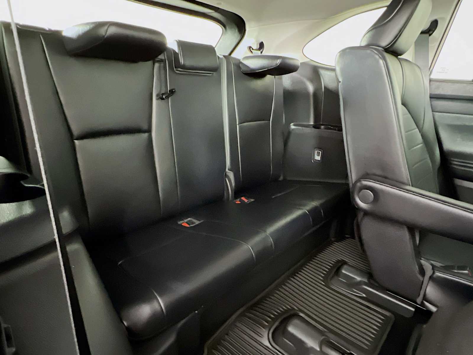 2021 Toyota Highlander XLE - Photo 28