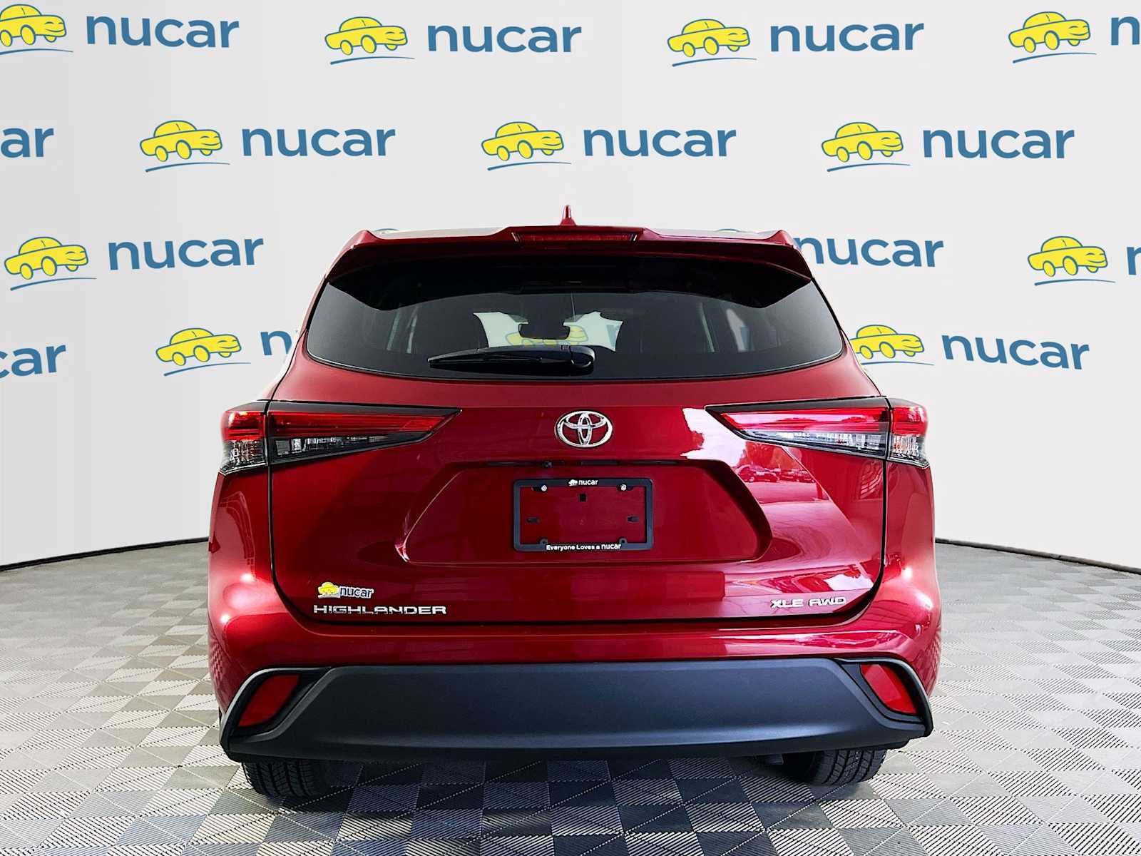 2021 Toyota Highlander XLE - Photo 6