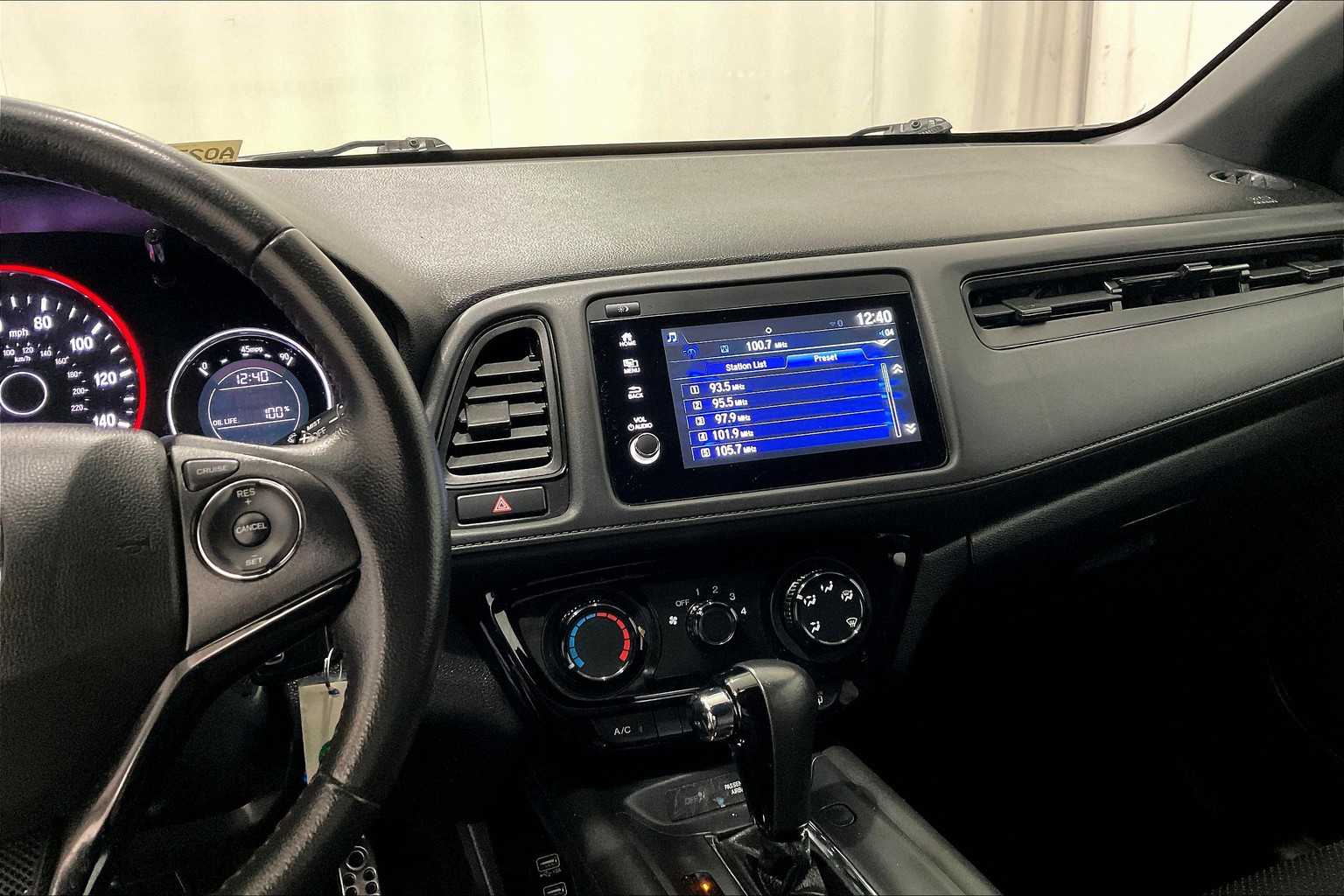 2021 Honda HR-V Sport - Photo 18