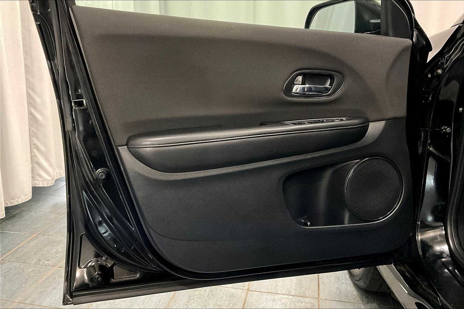 2021 Honda HR-V Sport - Photo 9